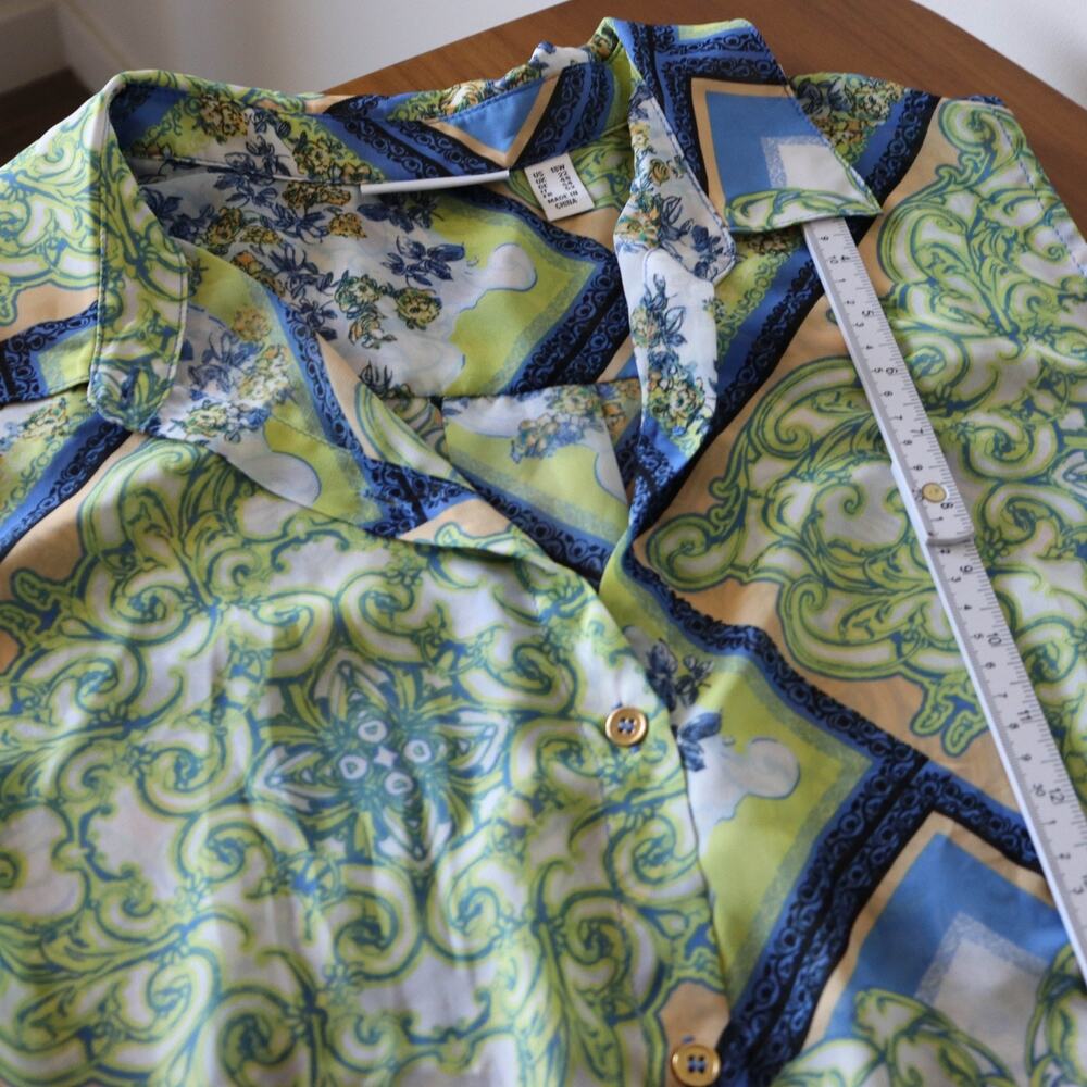 Susan Graver SIZE 18W Printed Sheer Chiffon Button Vest Green Blue A353359 - Picture 7 of 9